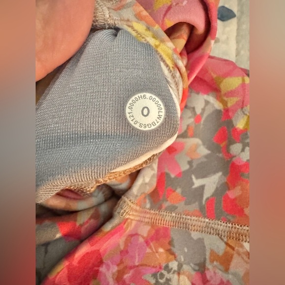 Lululemon Align Short *6" in Inflorescence Multi - Picture 5 of 6